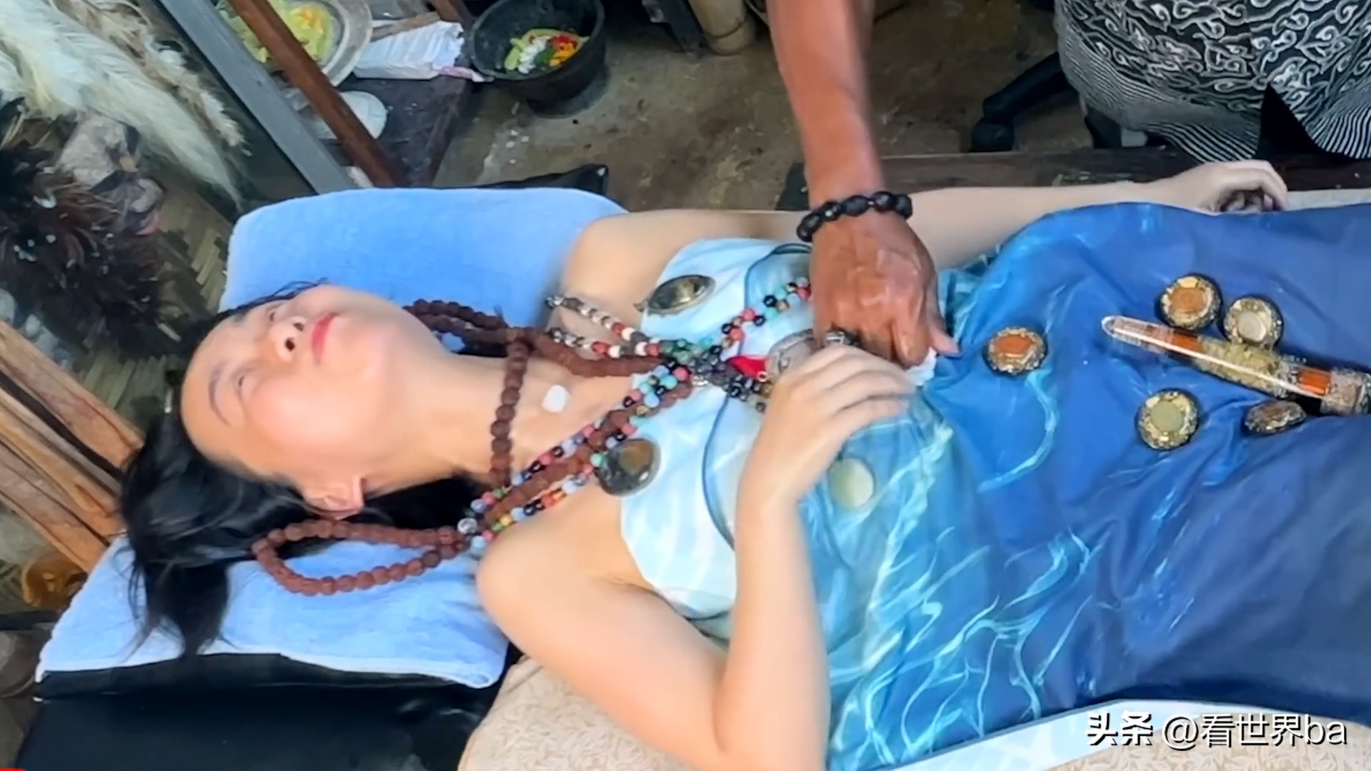 印度奇葩推拿,印尼奇葩传统完整版