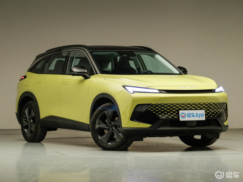 北汽魔方是小型还是大型suv,谁是紧凑型suv的王者