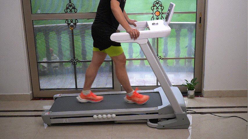 麦瑞克跑步机x1,麦瑞克幻影x1跑步机如何折叠