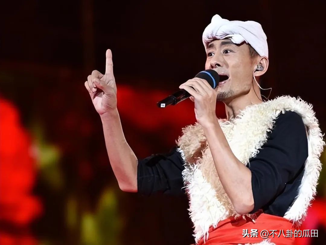 曾经红极一时如今落魄的明星们,曾经红极一时现在隐退的明星