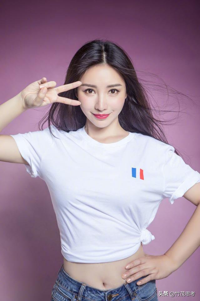 柳岩欧洲杯,柳岩世界杯变身足球