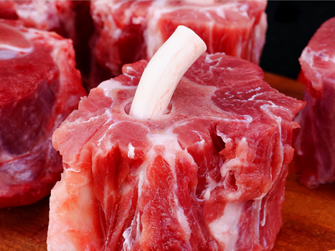 羊肉怎么买省钱小妙招,怎样买羊肉不吃亏还新鲜