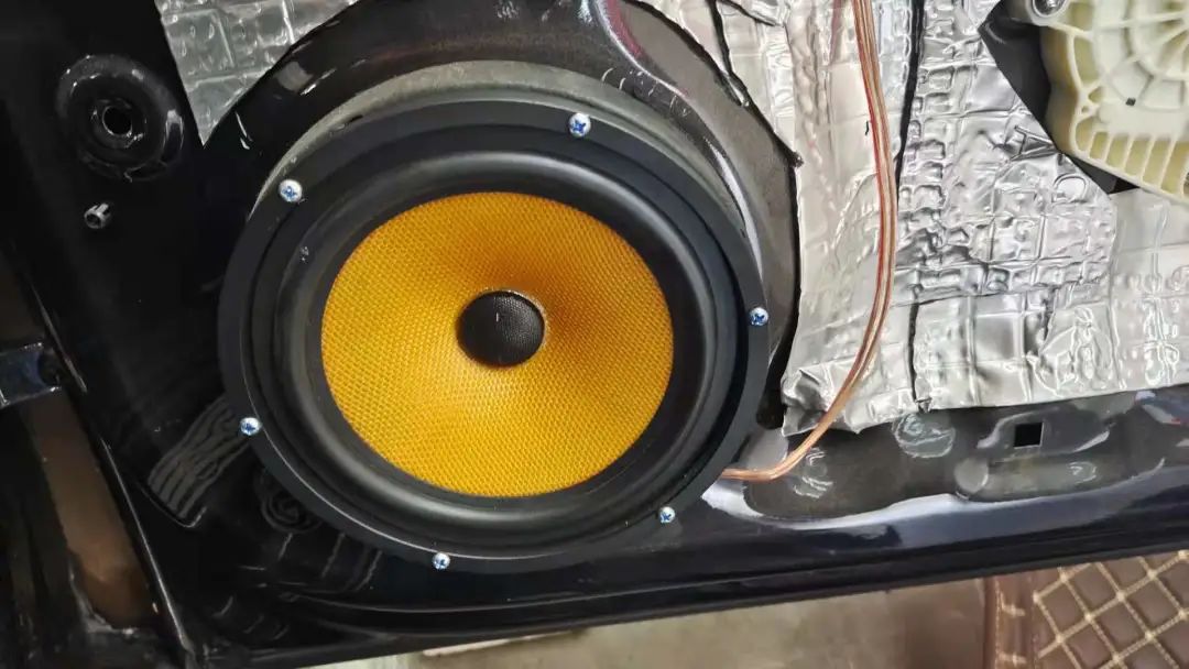 大众帕萨特音响实录,感受大众原厂音响