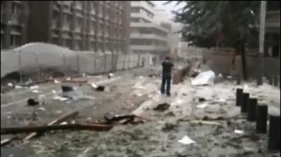 魔幻走进现实，冷血杀手即将假释出狱？-《7月22日》于特岛*案惨**