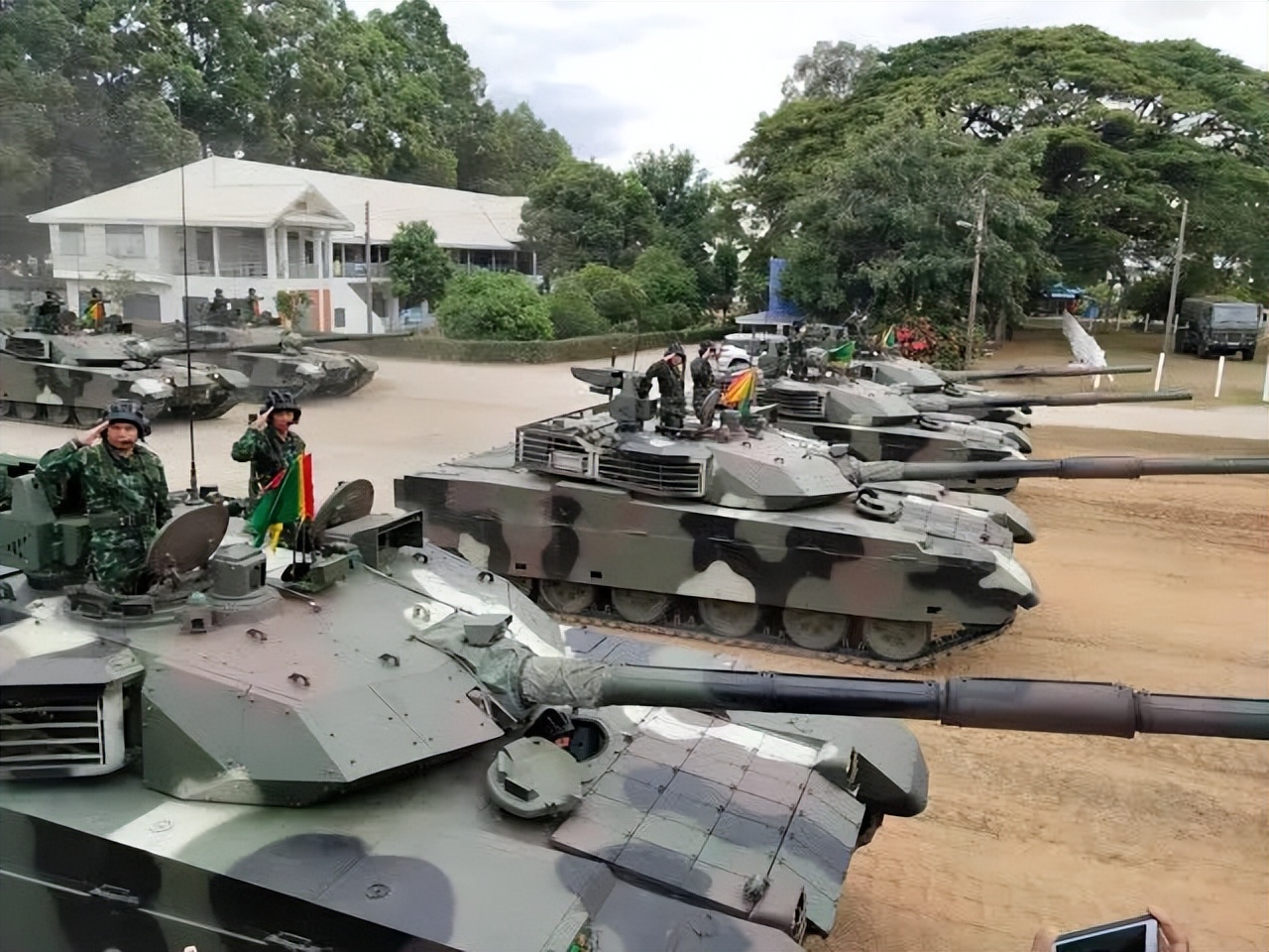 柬埔寨购买中国武器装备吗,柬埔寨购买中国炮兵装备