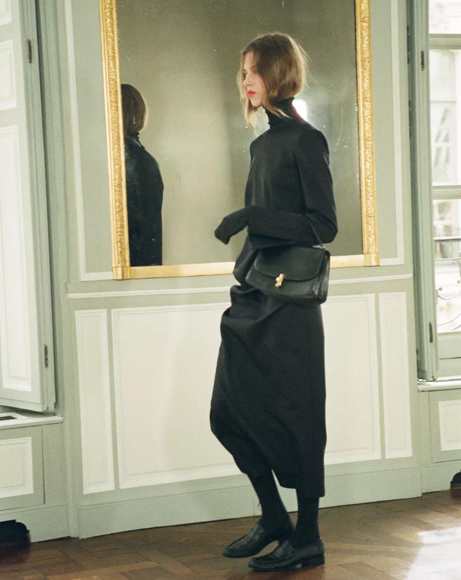 早春半裙中长款,春天选择半裙简单优雅又时尚