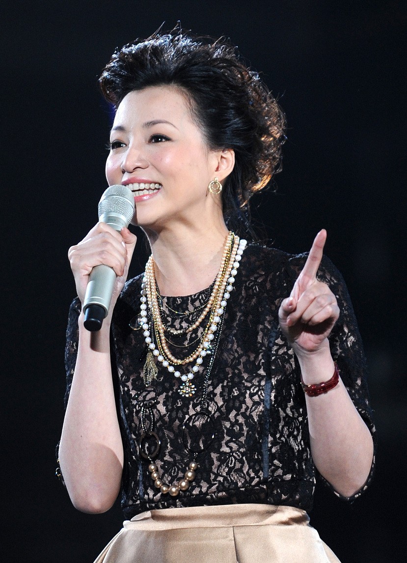 马凡舒力压董卿和李红,央视新晋主持人马凡舒