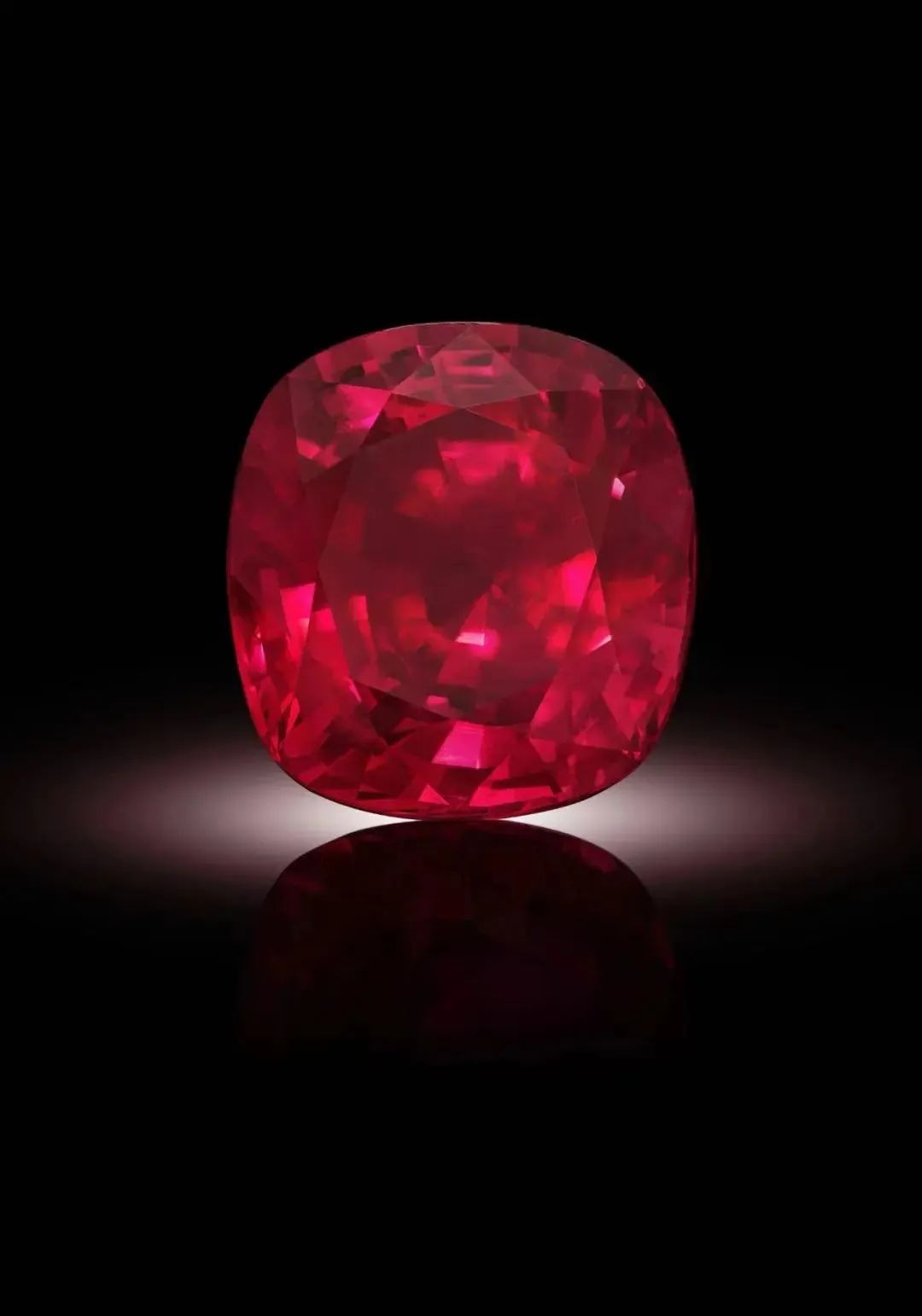 红宝石运势,红宝石是几月的生辰石