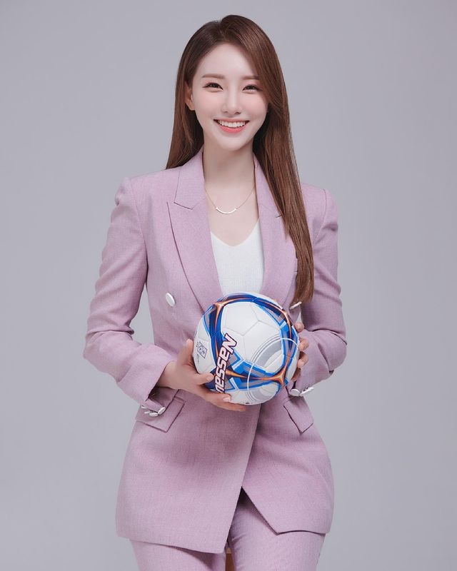 亚洲一哥孙兴慜追星欧洲一哥,孙兴慜韩国女粉丝跳舞