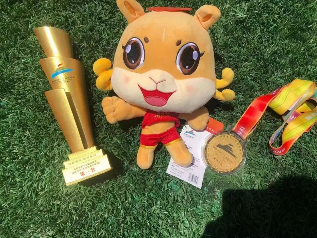 教练专访|西安建筑科技大学王群龙：追求卓越，永不言败