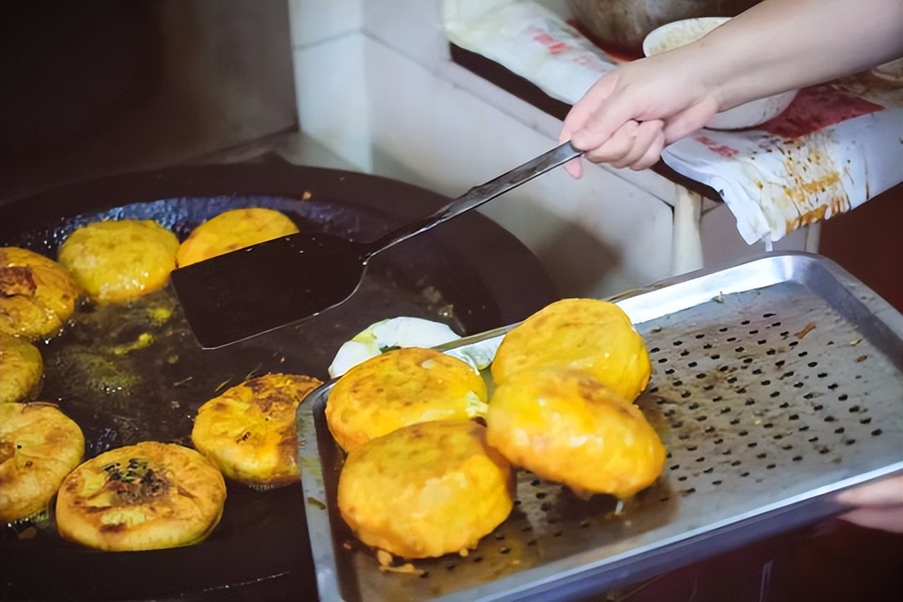 会吃的人都知道，浙江真正好吃的美食不在杭州，而是在这三座小城