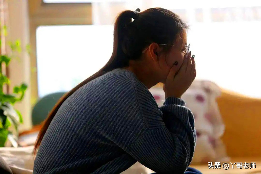 女教师离职了怎么办,女教师辞职后悔吗