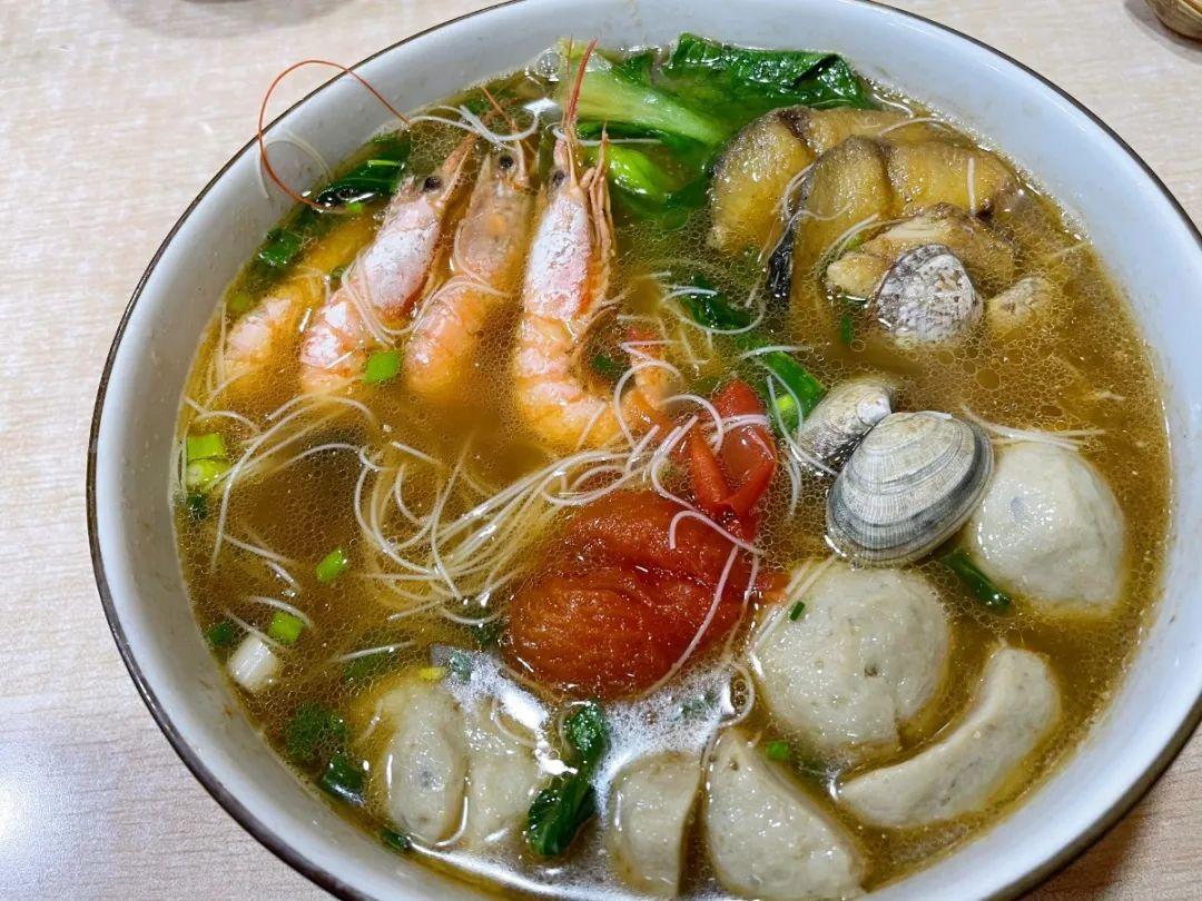 中国十大海鲜面排名,海鲜面舟山推荐探店