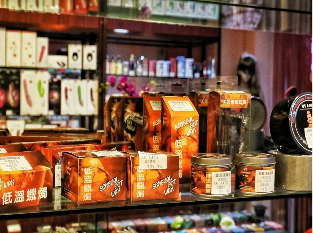 2年注销40000家企业！避孕套卖不动了，但情趣用品后浪来了？
