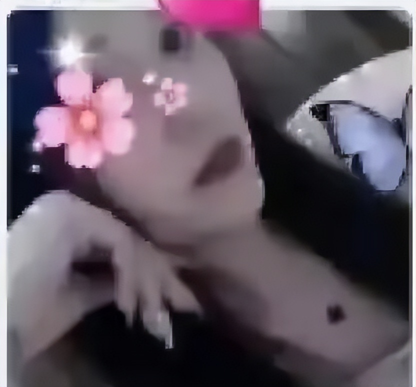 校花被男友劈腿还复合,大二女学生被男友劈腿