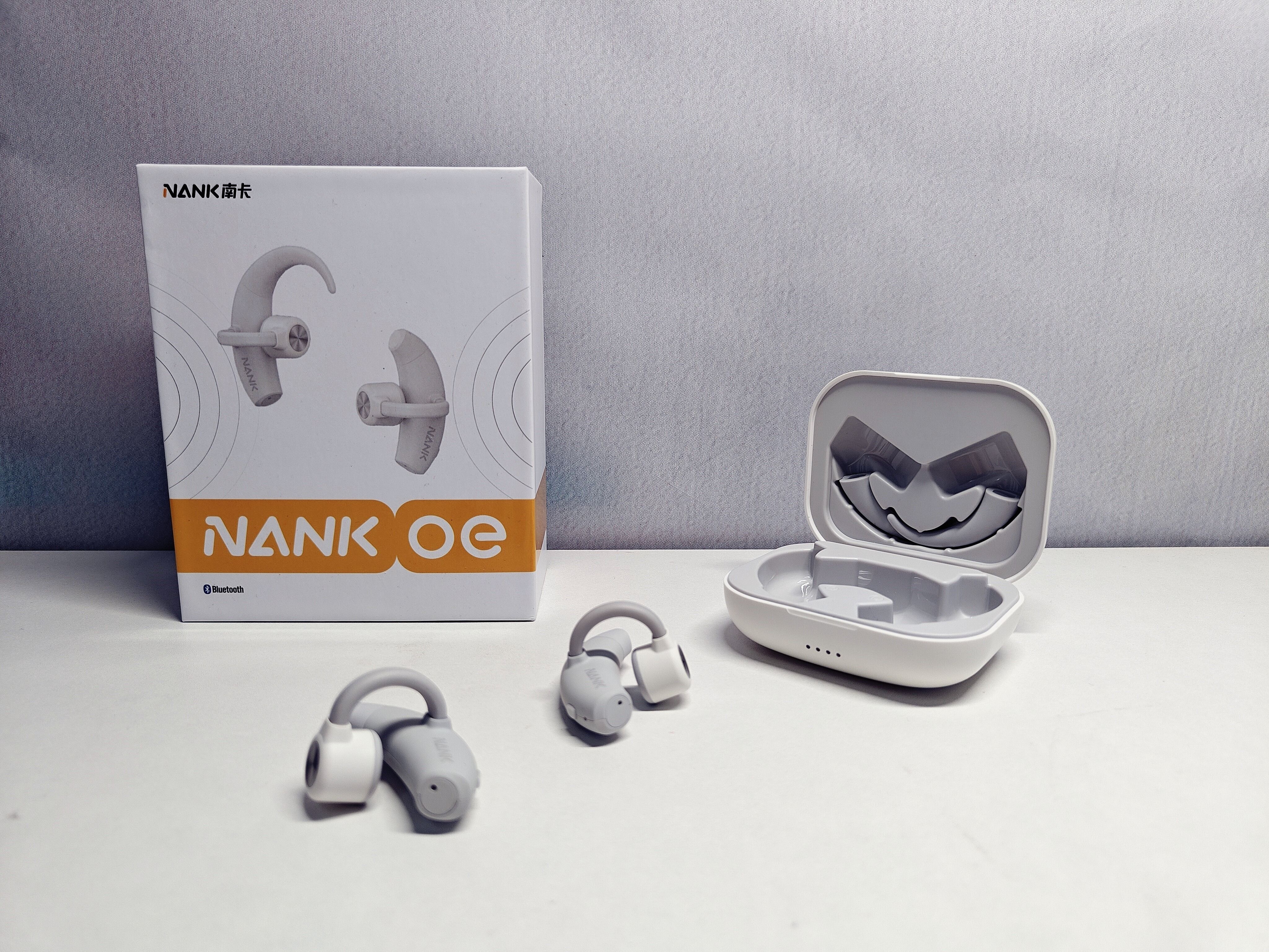 新蓝牙耳机骨传导,南卡oemix是骨传导耳机吗