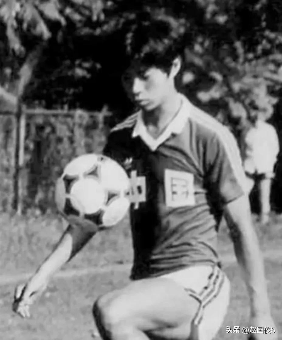 中国足球运动员为什么叫快马,中国足球史上最有名的快马