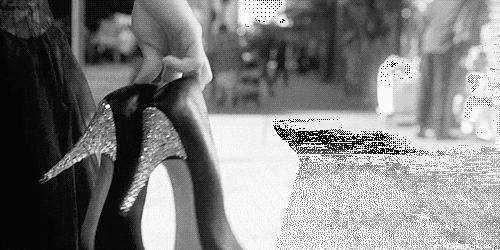 鞋子太紧穿不舒服怎么办,鞋子太松不跟脚