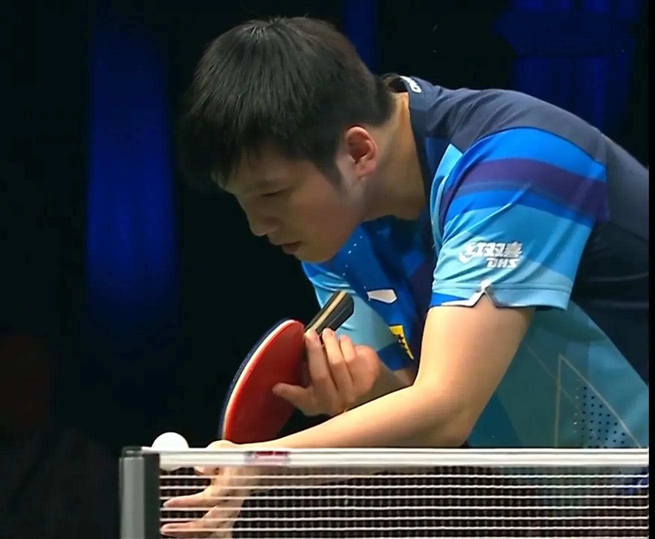 德班世乒赛樊振东王楚钦夺冠采访,德班世乒赛王楚钦樊振东决赛逆转