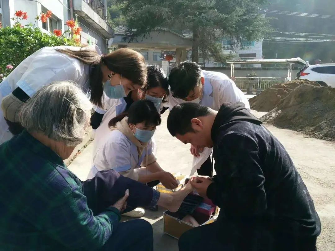 浼犵粺淇剼搴楃殑閫嗚涔嬭矾,鑰佸瓧鍙蜂慨鑴氬簵