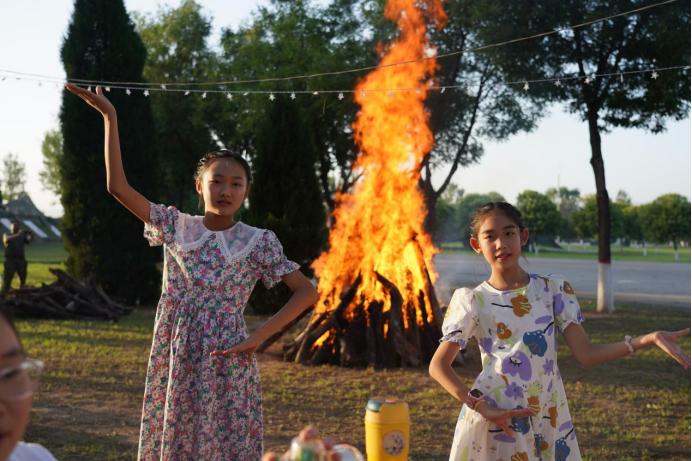 儿童军营体验营,儿童体验军营夏令营