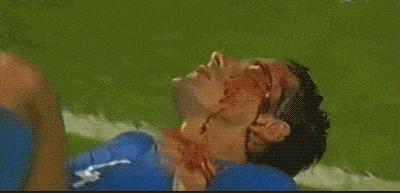 意大利对韩国足球的愤怒,全世界媒体评价韩国队足球