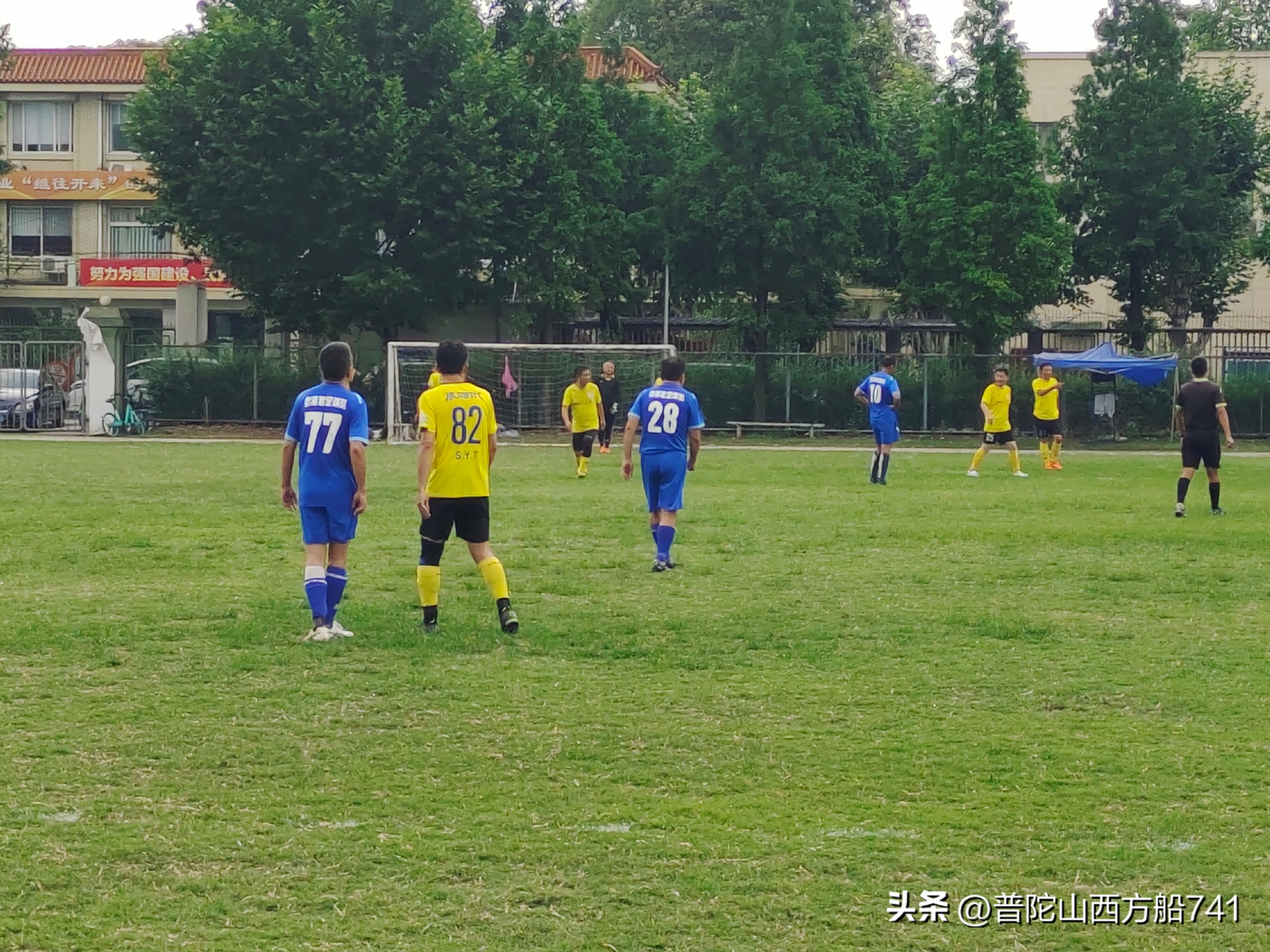 海联学院足球队,海联篮球队