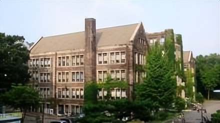 韩国延世大学和清华大学哪个好,韩国延世大学相当于中国哪个大学