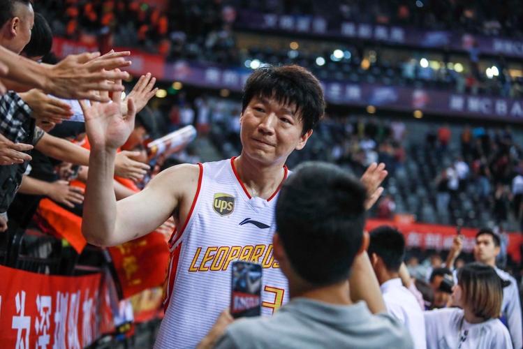 玄冥二老深圳宝安,玄冥二老男篮是谁