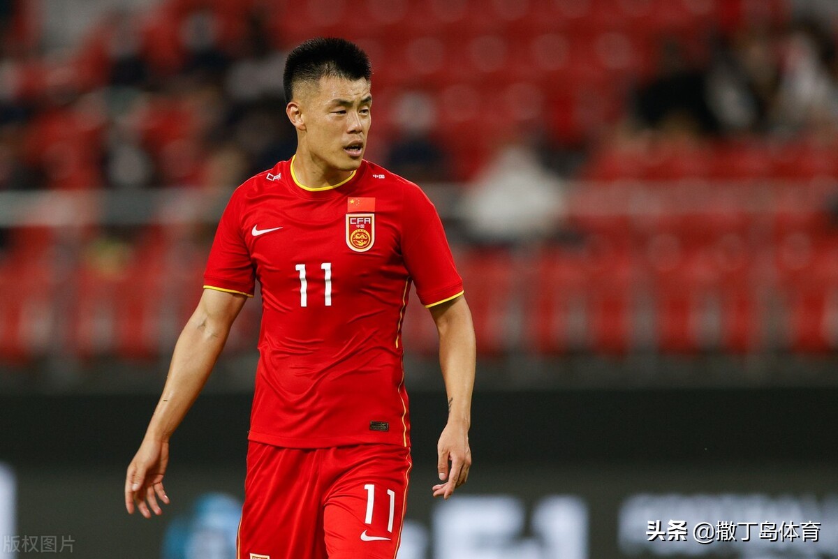 东亚杯直播日本对韩国 (东亚杯中韩足球最新战况)