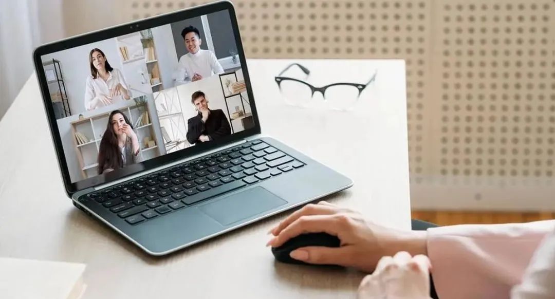 手机打电话和微信打电话什么不同,手机直接拨打电话和打微信电话