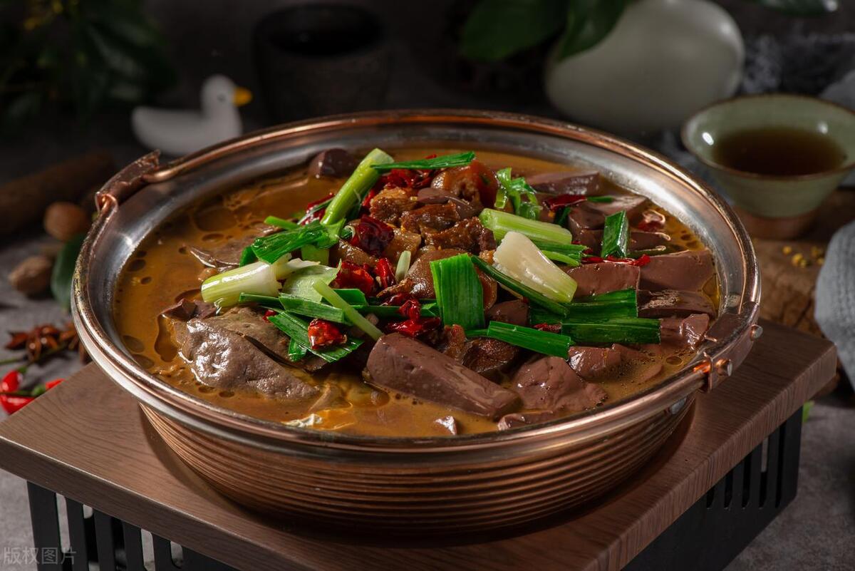 月经期不小心喝牛鞭汤,给老公做鸽子羊鞭汤