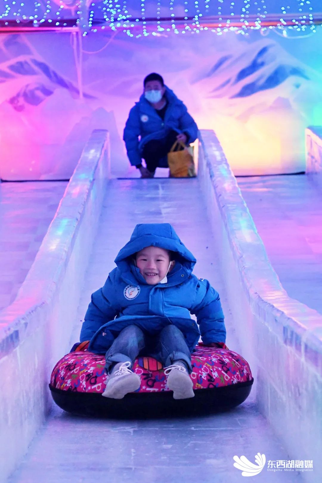 武汉夏天正确打开模式,暑假的n种打开方式视频