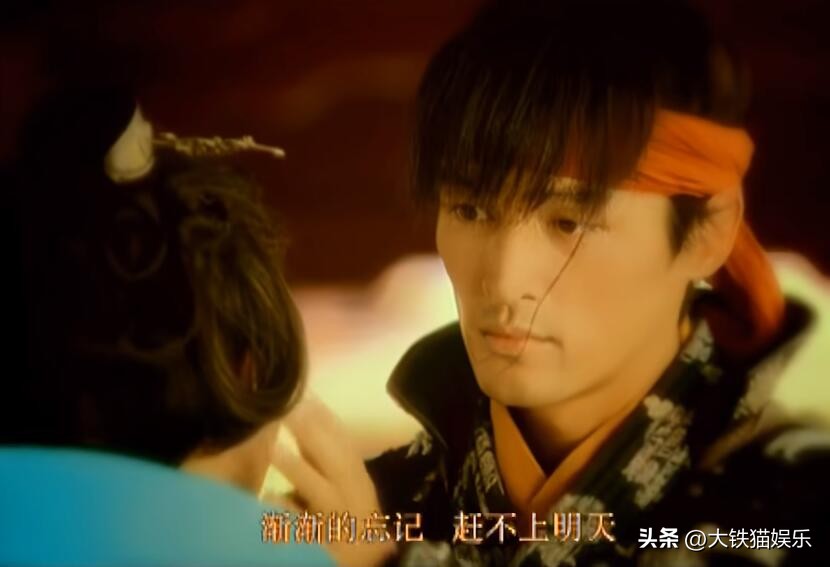 盘点那些年明星翻唱过的经典歌曲,盘点那些爆火歌曲却不知道谁唱的