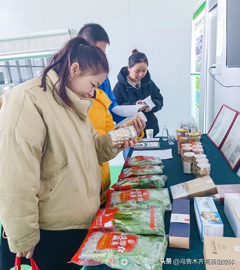 三八节巾帼绽芳华,巾帼绽芳华三八节医院演讲