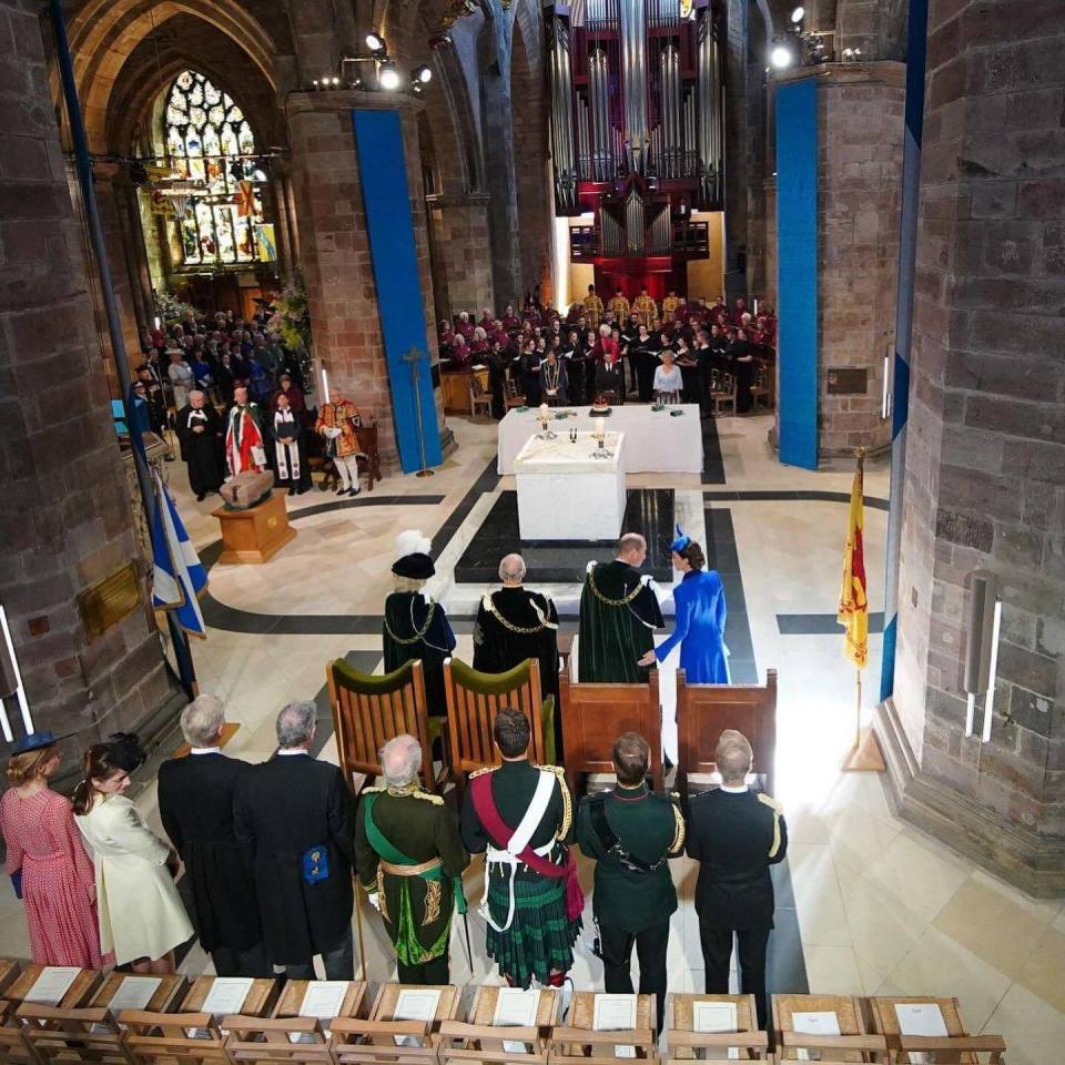 凯特抢了威廉风头,凯特王妃拍威廉王子