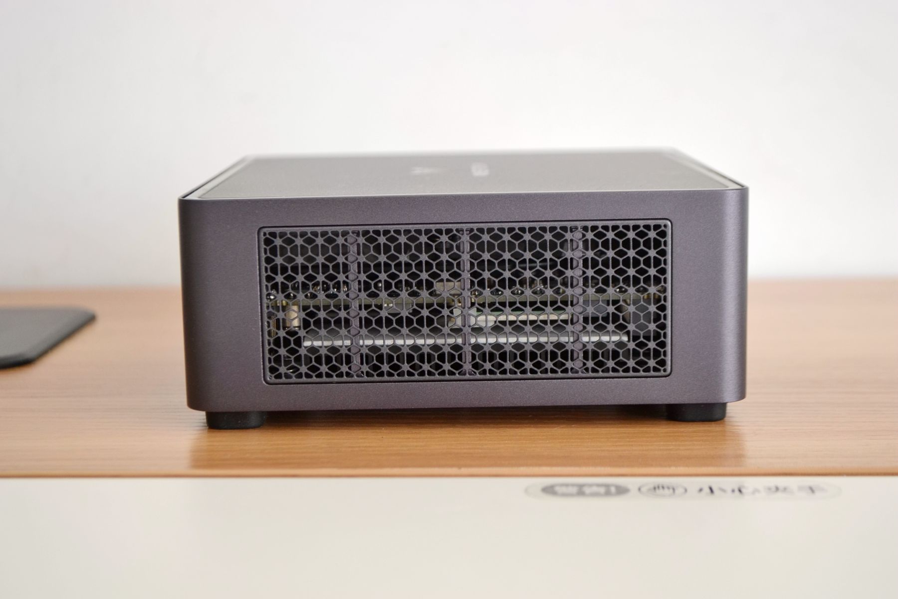 少了屏幕的迷你主机，取代台式机靠谱吗？网友：比笔记本都香