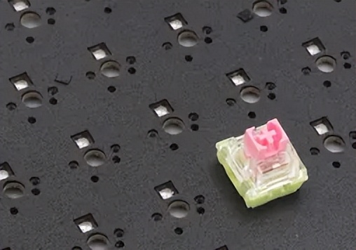 机械键盘录入的时候有杂音,机械键盘蓝轴打字声音