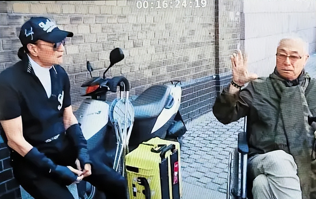 谢贤因为王羽给曾江道歉,谢贤打曾江道歉视频回放