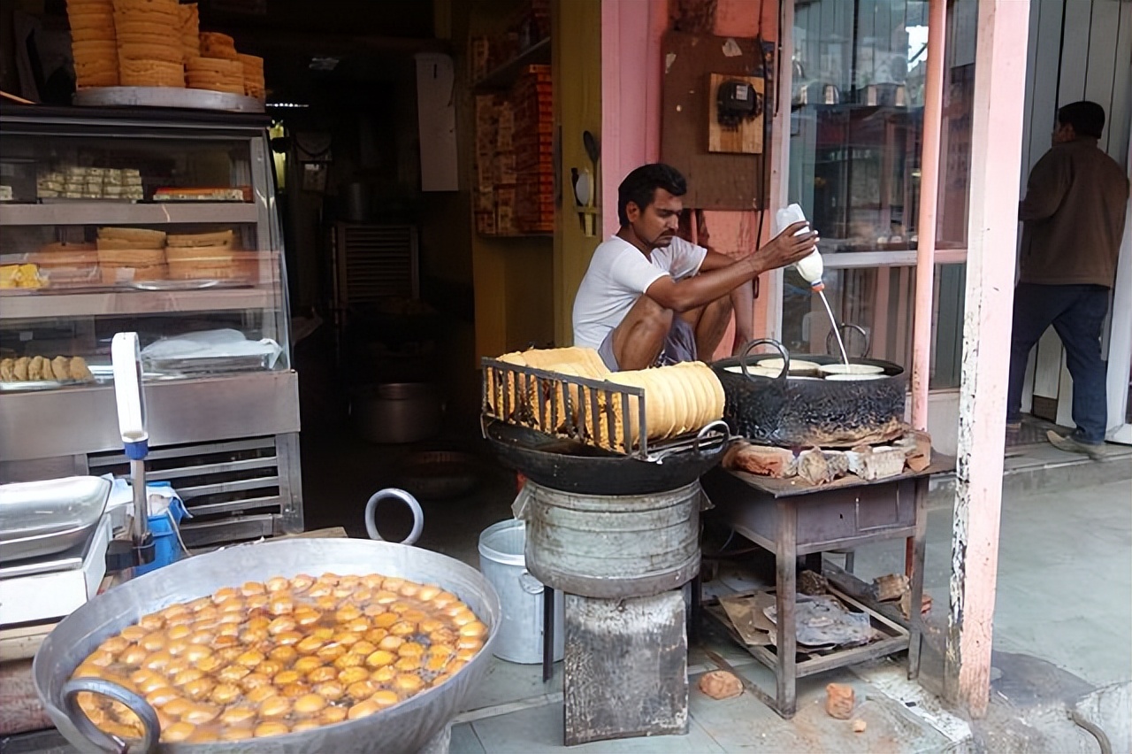 炸串店赚钱吗真实经历,卖炸串怎么样才能赚钱