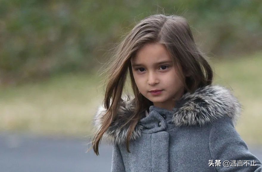 四岁用中文唱儿歌的女孩长大了，为她我希望川普再当选