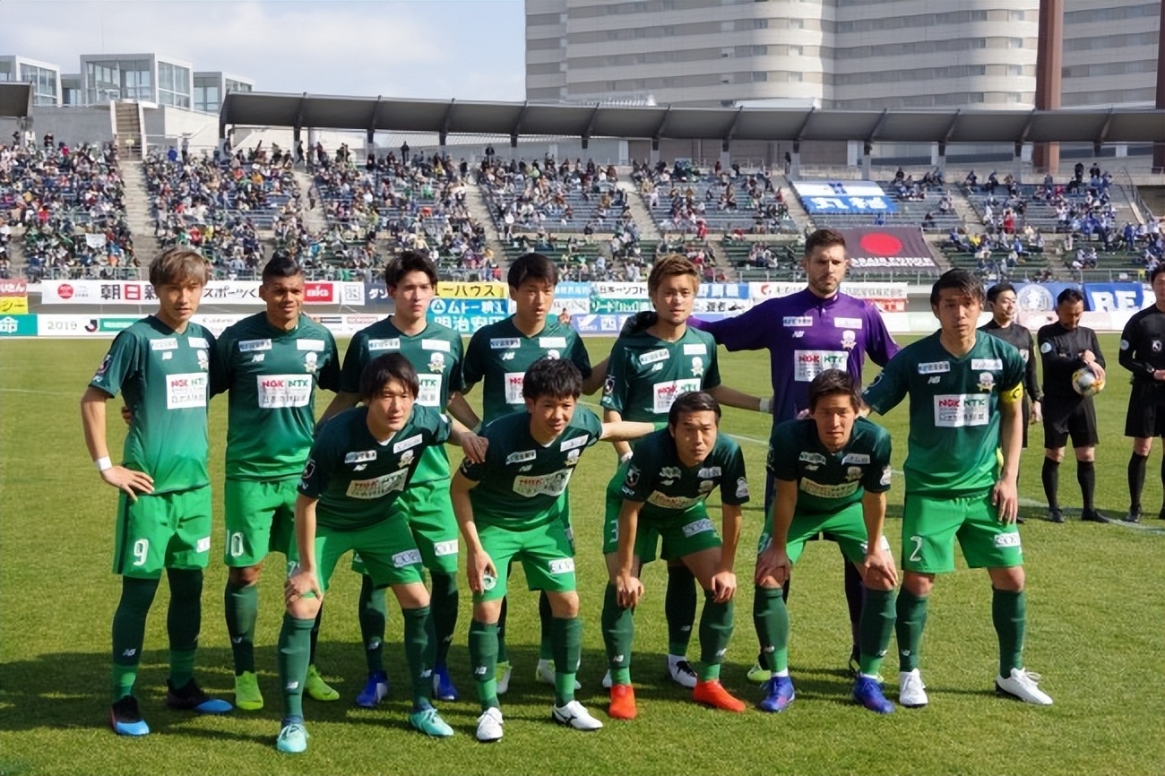 瓒冲僵鎺ㄨ崘灞卞舰灞辩vs闀垮磶鑸捣,绔炲僵鐢插簻椋庢灄