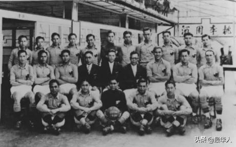 巩汉林怼足球视频,冯巩巩汉林吐槽中国男足