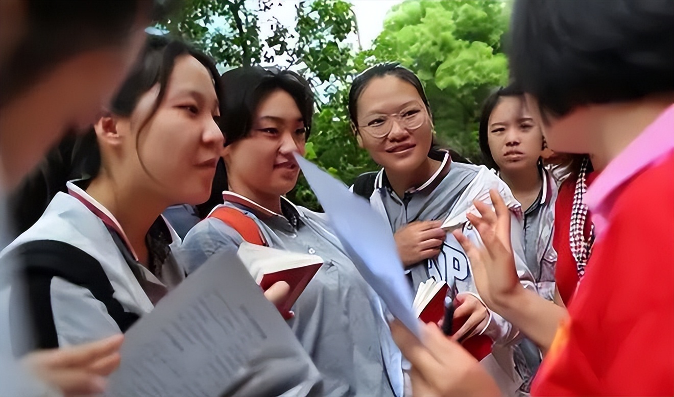 2022年贵州省高考状元,贵州省2019年高考状元