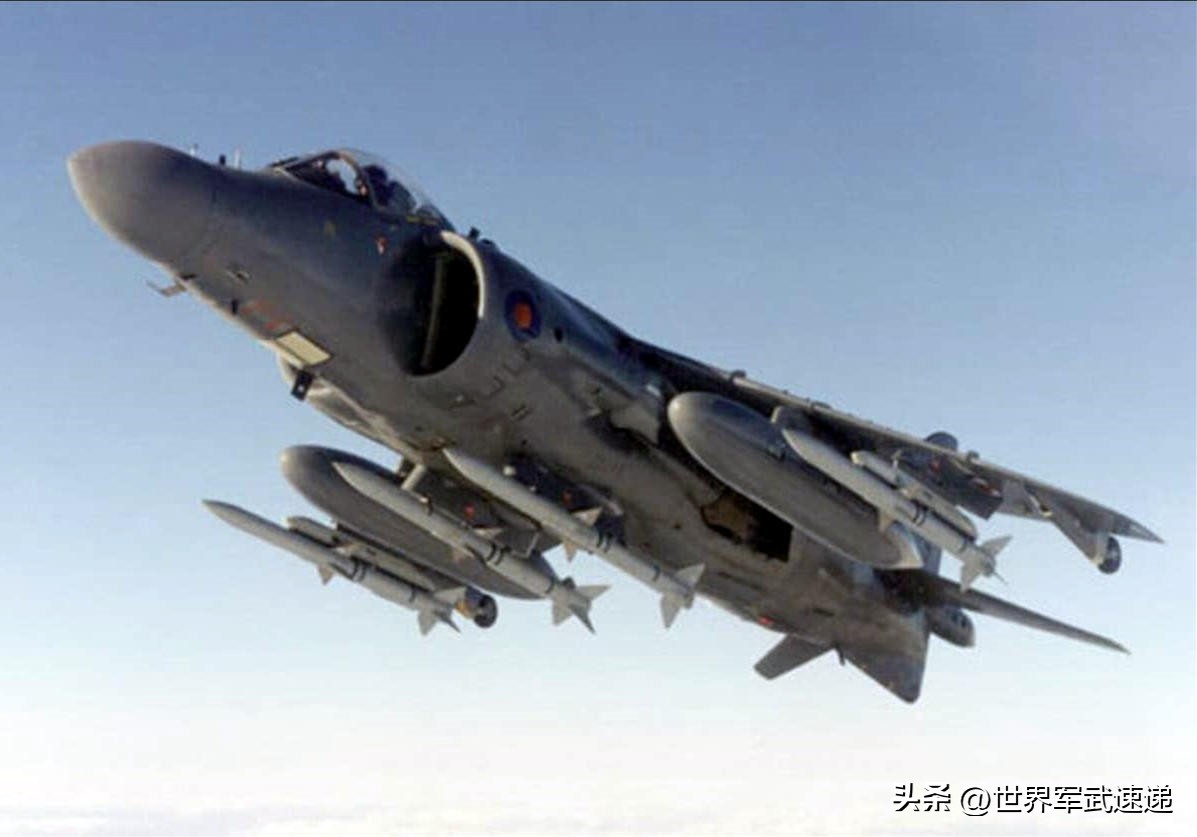 就是为了吸台湾血！外媒建议台湾购买淘汰的AV8B，机场被炸也能用