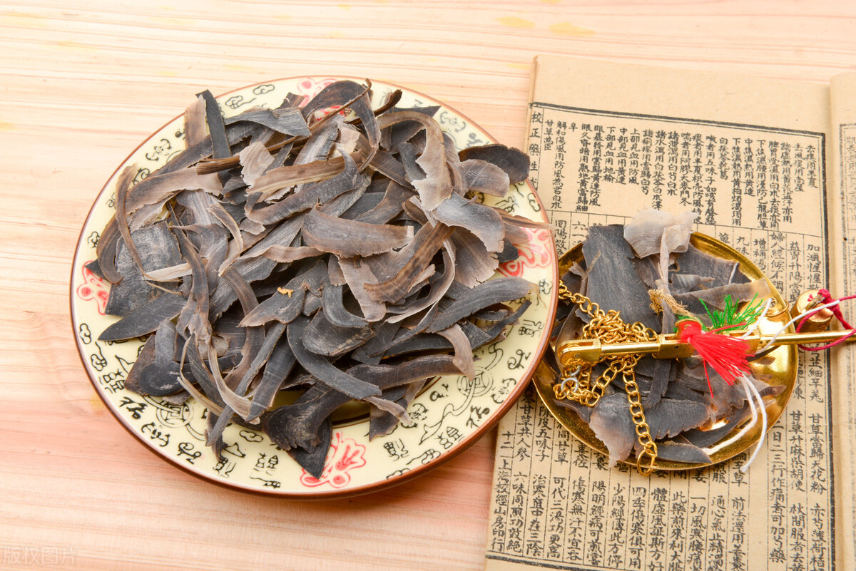 湿疹反反复复不见好怎么办,瘙痒没有皮损是湿疹吗