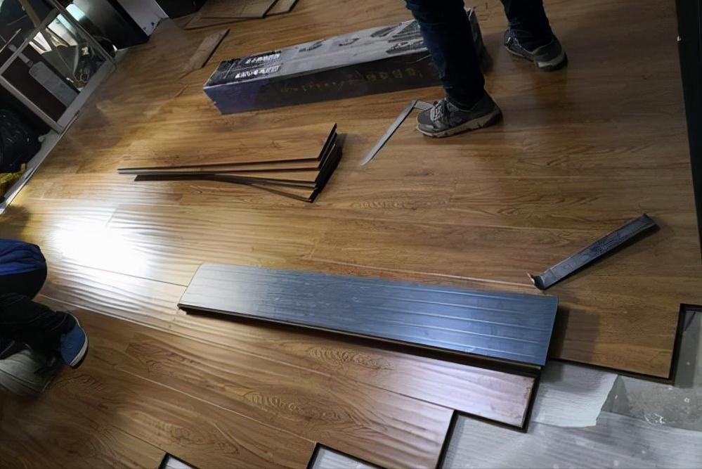 家里安装地暖管要注意什么,如果家里要装地暖水电怎么装