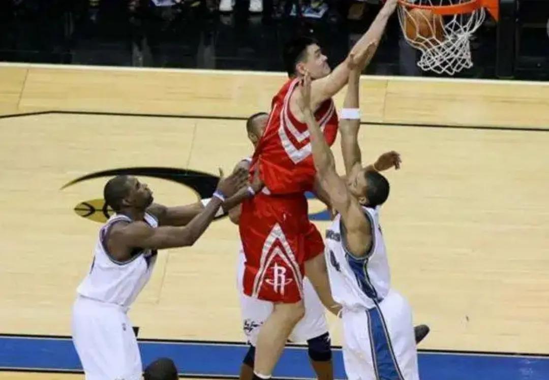 篮球取代足球成为第一运动,篮球和足球谁是世界第一运动争论