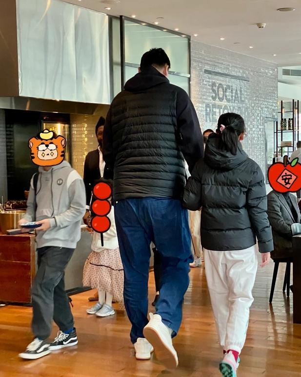 姚明他爷爷身高是多少,姚明11岁长多高