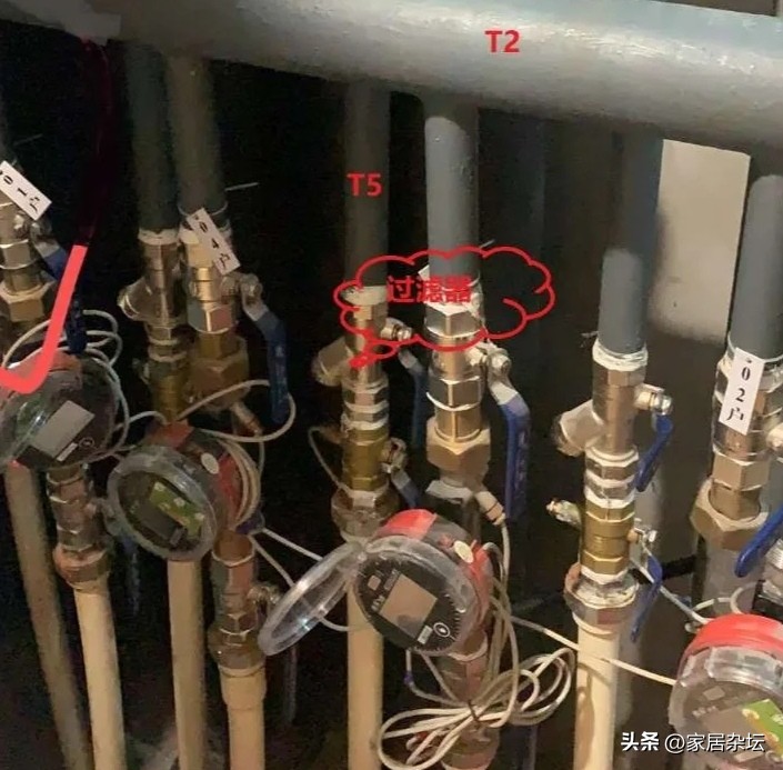 为什么邻居家比自家暖气热,同一栋楼别人家热我家冷